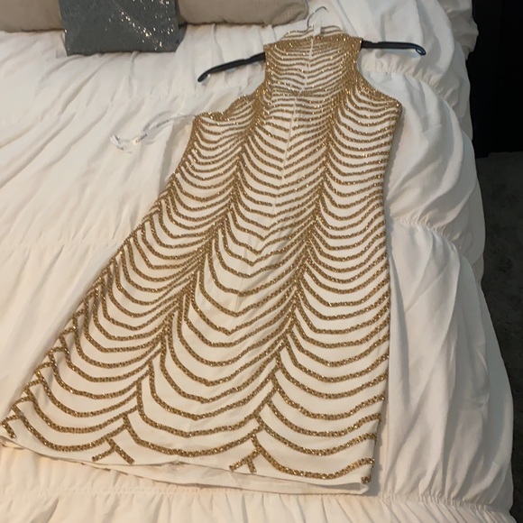 Jovani White & Gold Cocktail Dress Size 4 - Picture 5 of 9
